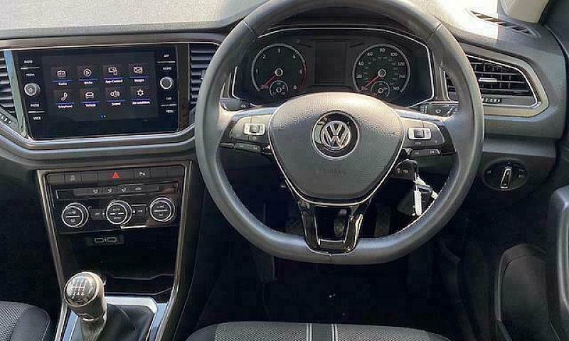 2019 Volkswagen T-Ro...