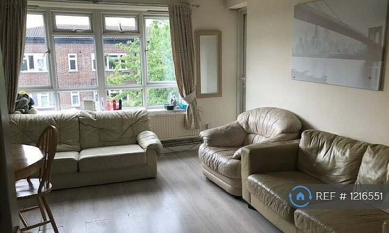 1 Bedroom In Acton V...