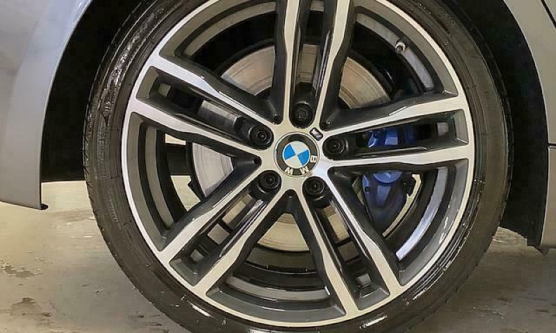 2018 Bmw 3 Series 32...