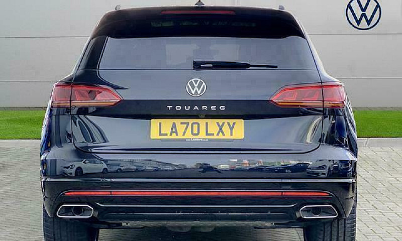 2021 Volkswagen Toua...