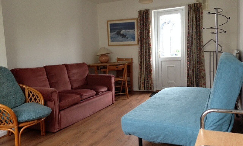 1 Bedroom Spacious A...