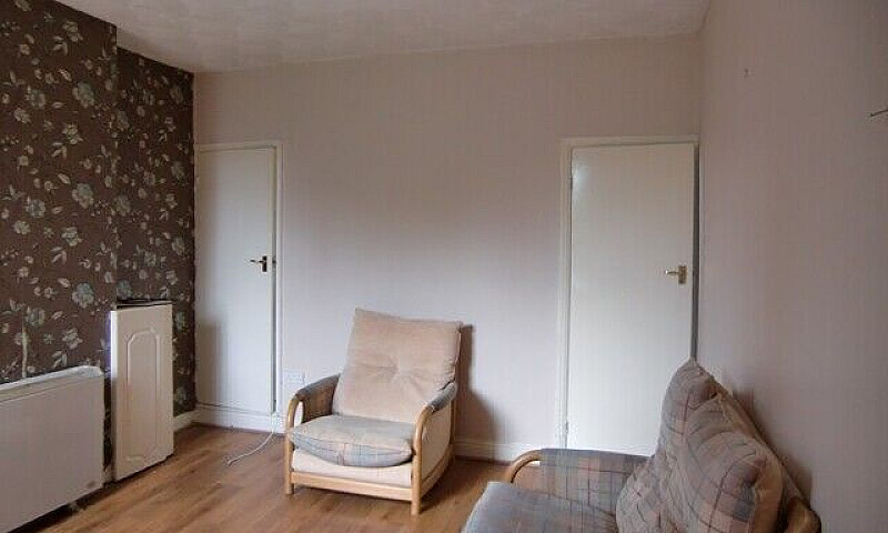 1 Bedroom House In W...