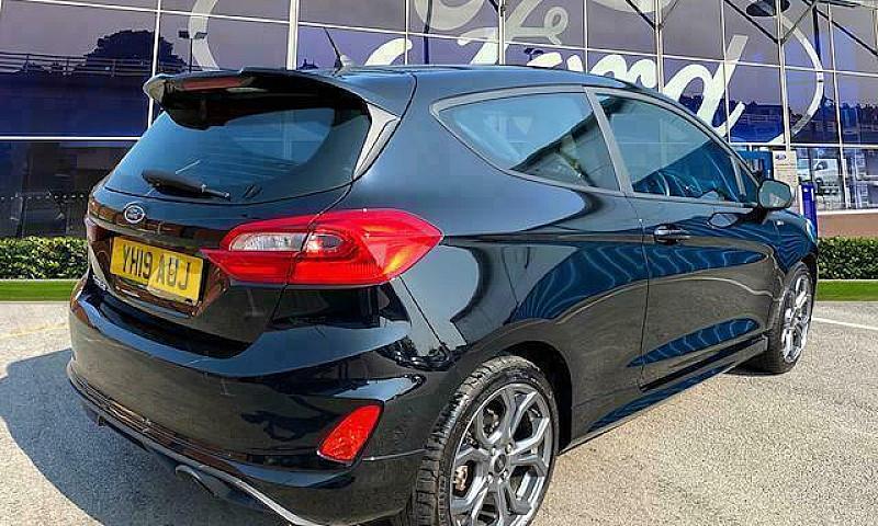 2019 Ford Fiesta 1.0...