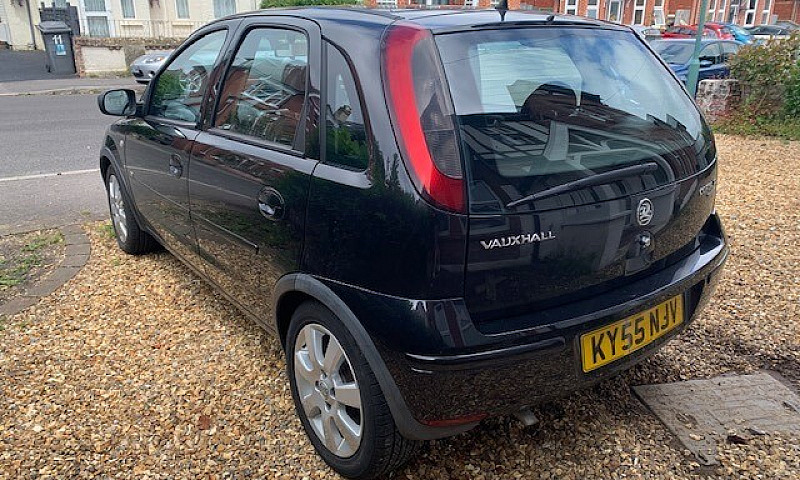 Vauxhall Corsa 1.2L ...