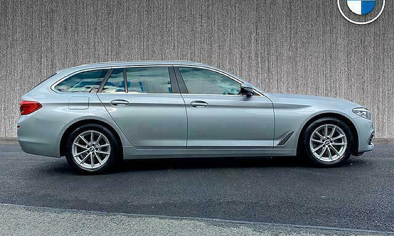 2018 Bmw 5 Series 52...