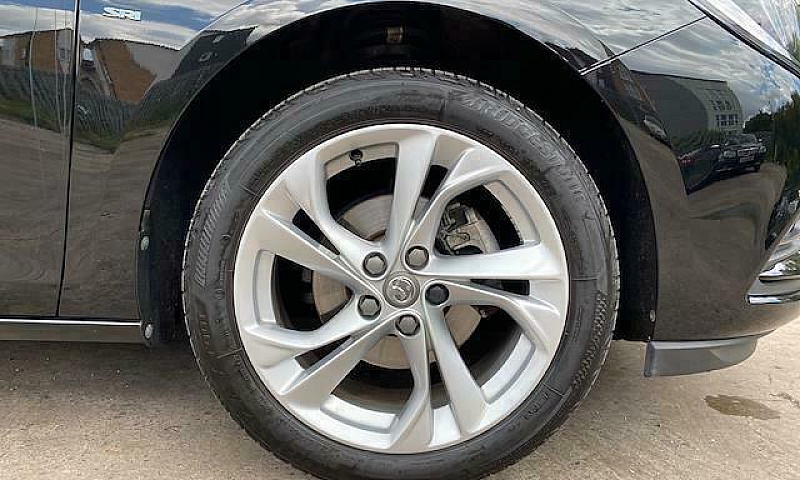 2018 Vauxhall Astra ...