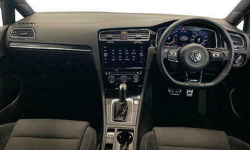 2020 Volkswagen Golf...