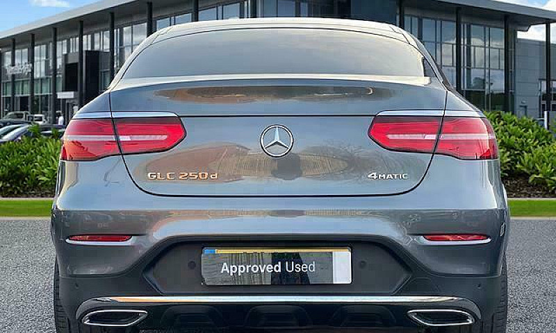 2018 Mercedes-Benz G...