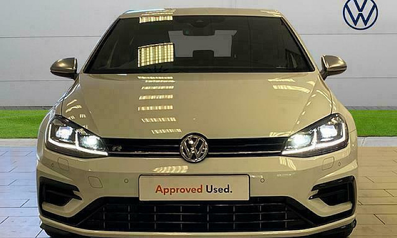 2020 Volkswagen Golf...