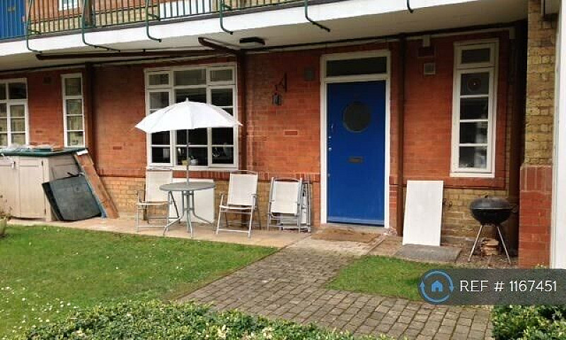1 Bedroom In Acorn W...
