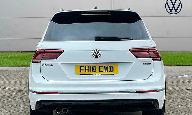 2018 Volkswagen Tigu...