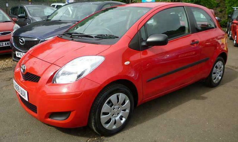 2009 Toyota Yaris 1....