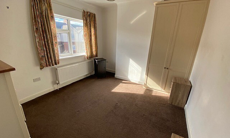 2 Bedroom Terraced H...
