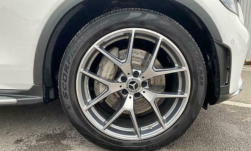 2019 Mercedes-Benz G...