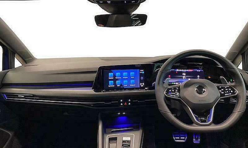 2021 Volkswagen Golf...
