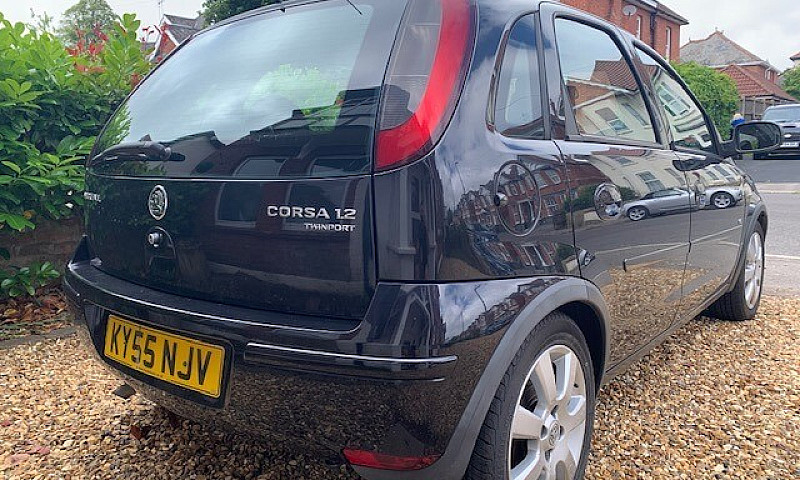 Vauxhall Corsa 1.2L ...