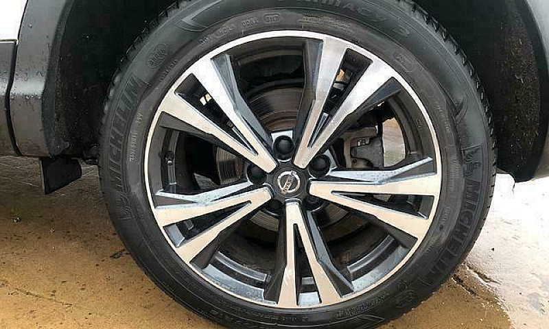 2017 Nissan Qashqai ...