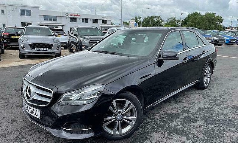 2014 Mercedes-Benz E...
