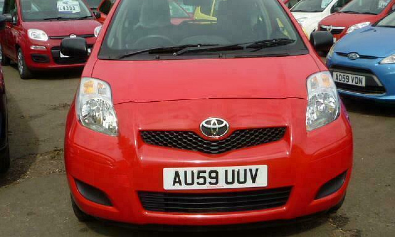 2009 Toyota Yaris 1....