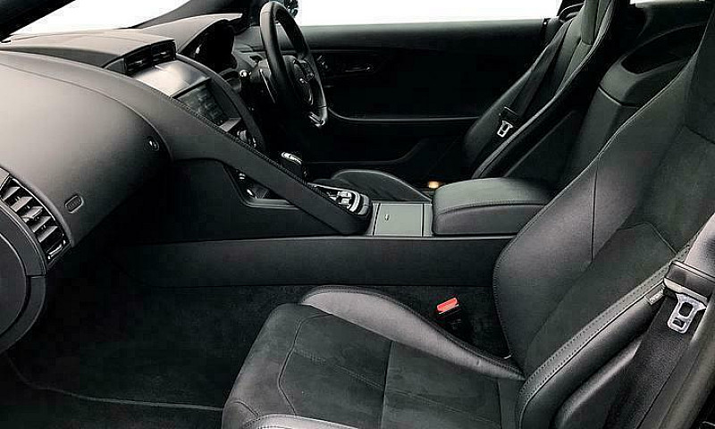 2019 Jaguar F-Type P...