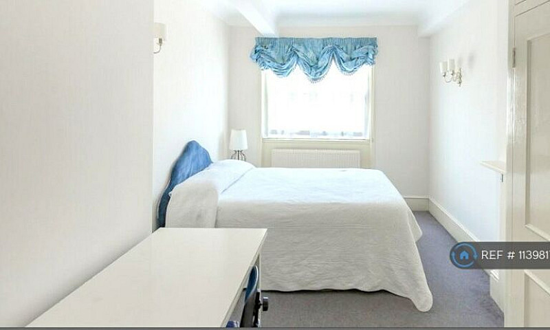 2 Bedroom Flat In Gl...