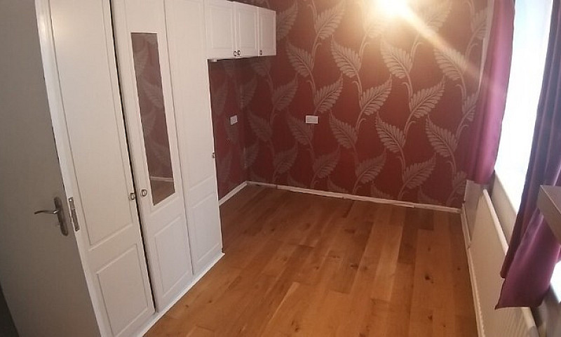 Two Bed Bungalow Wit...
