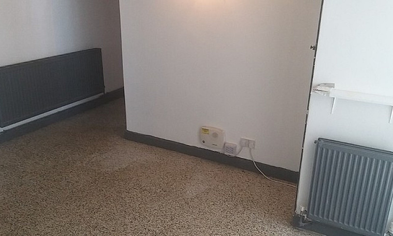 Two Bed Bungalow Wit...