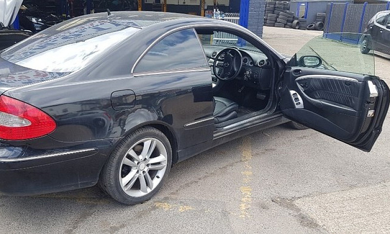2006 Mercedes-Benz C...