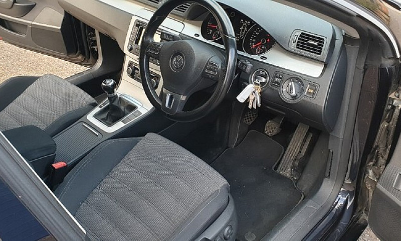 Volkswagen Passat 2....