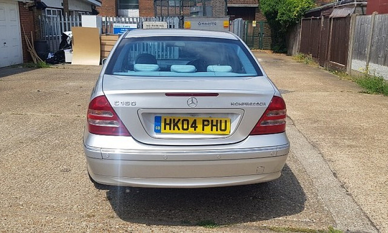 2004 Mercedes Benz C...