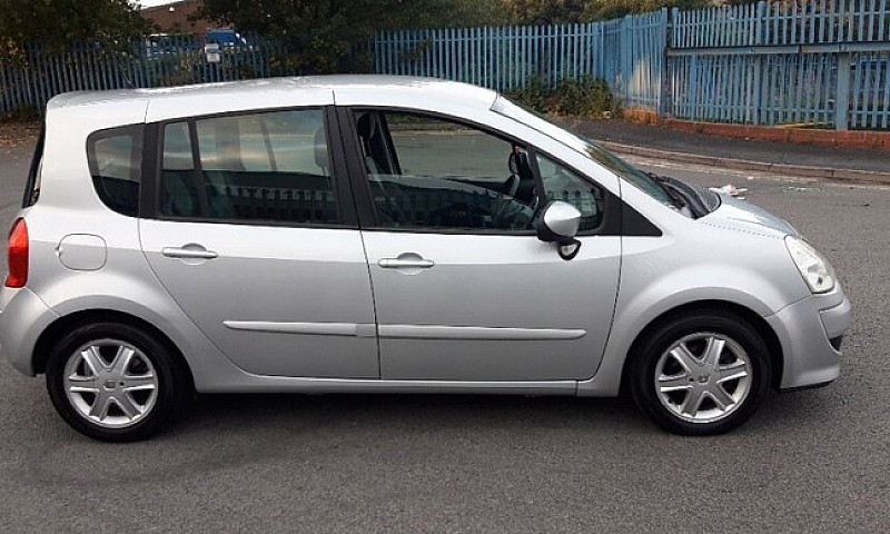 Renault, Grand Modus...