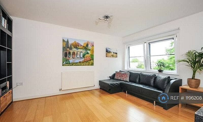 1 Bedroom Flat In Sc...