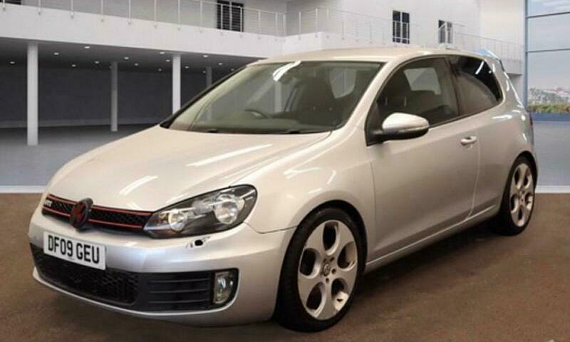 2009 Volkswagen Golf...