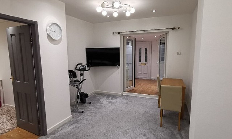 1 Bed Flat For Rent...