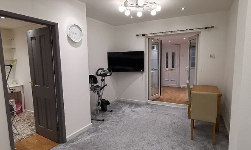 1 Bed Flat For Rent...