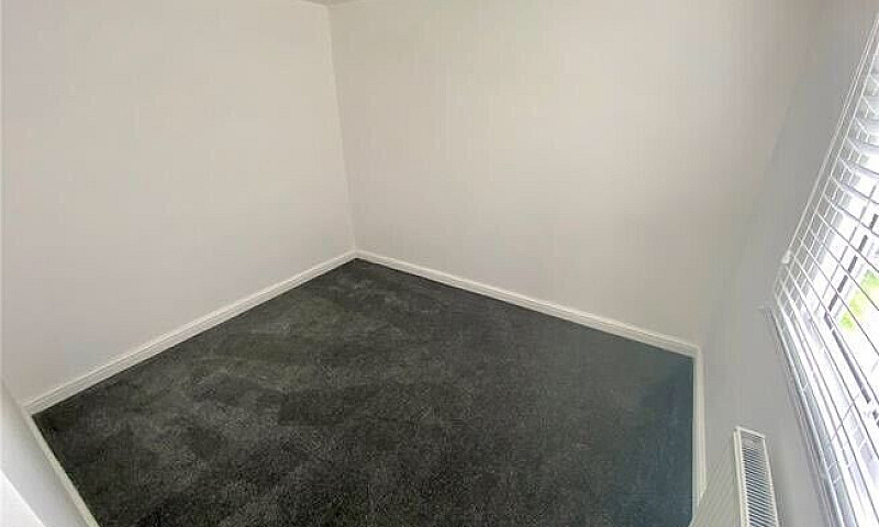 ** Newly Renovated *...