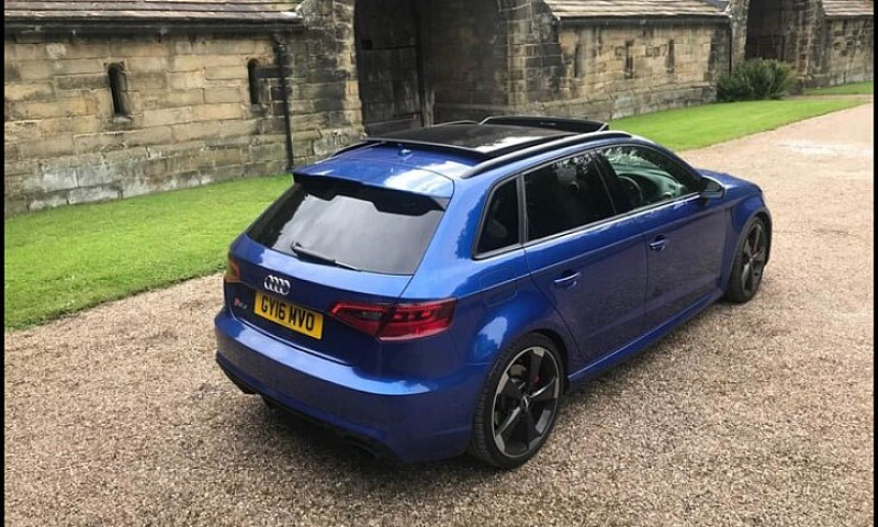 Audi Rs3 2016 Massiv...