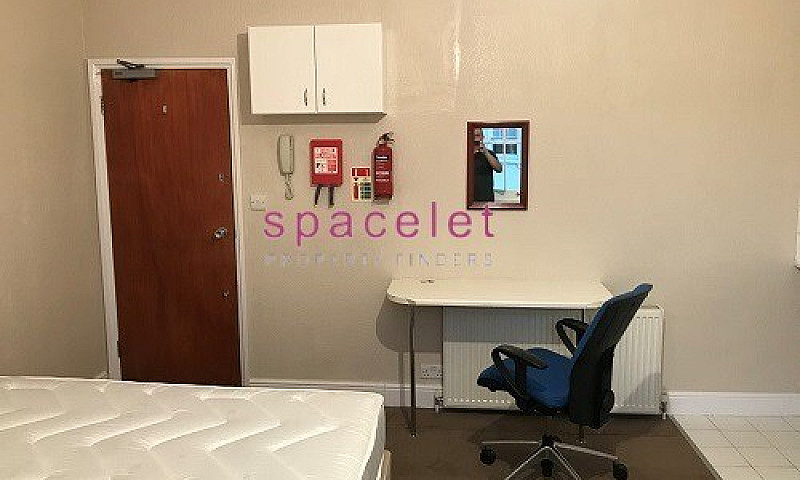Semi-Studio Flat To ...