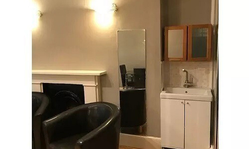 Semi-Studio To Rent ...