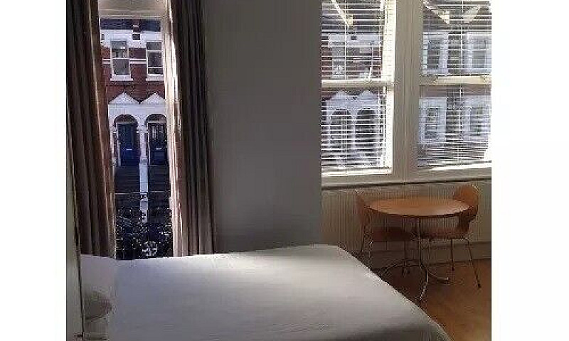 Studio To Rent Stanl...