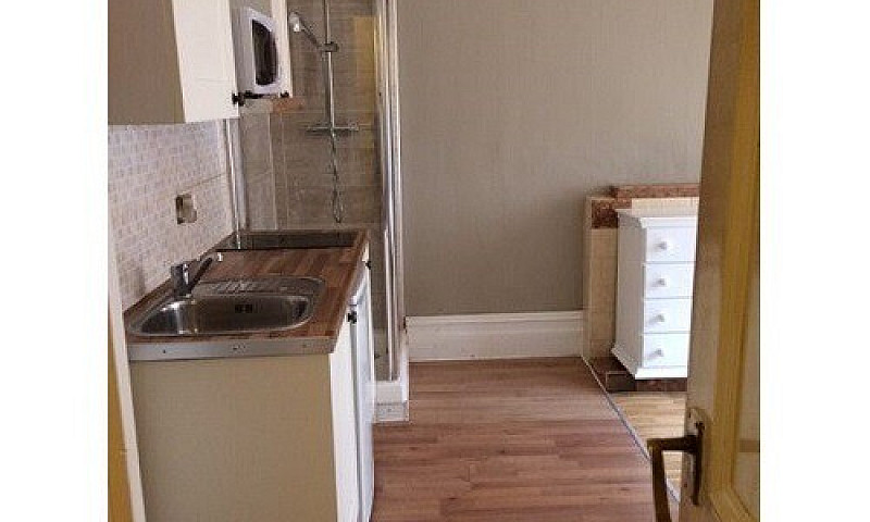 *Move In Quick* Doub...