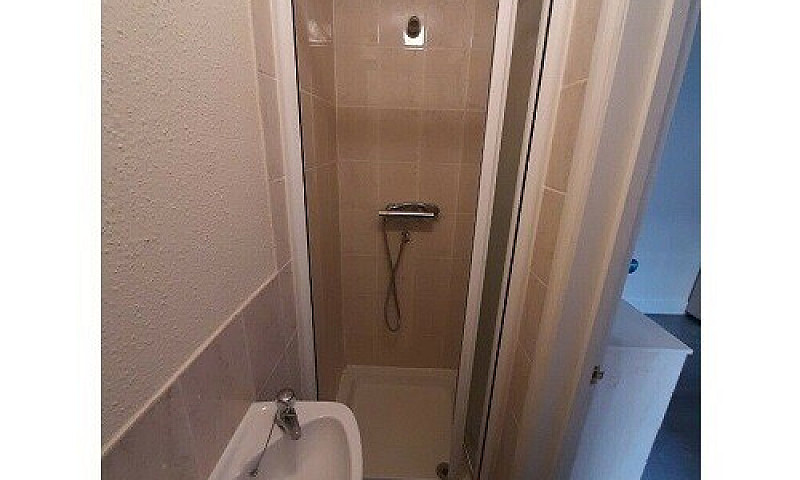 *Move In Quick* En-S...