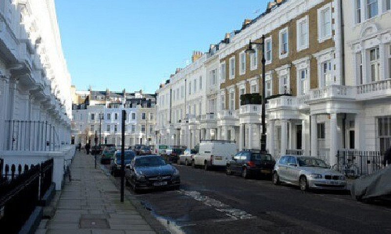 Semi-Studio Flat To ...