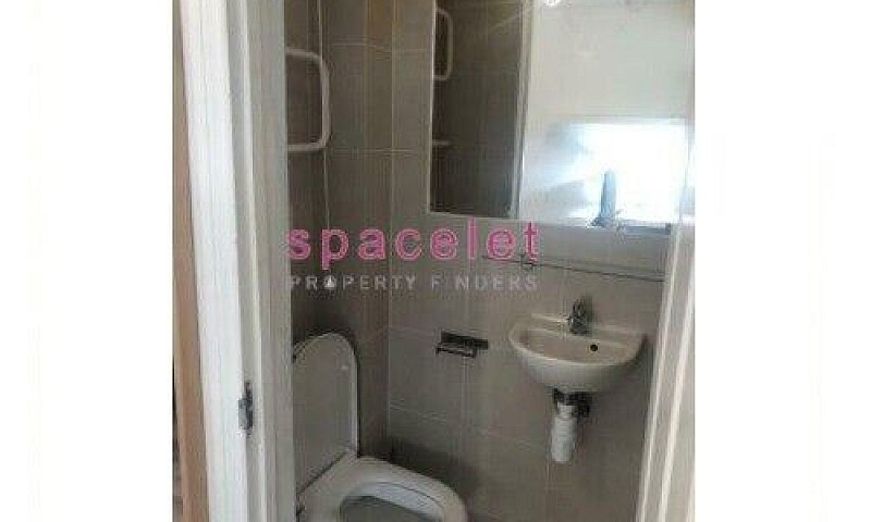 *Move In Quick* Stud...