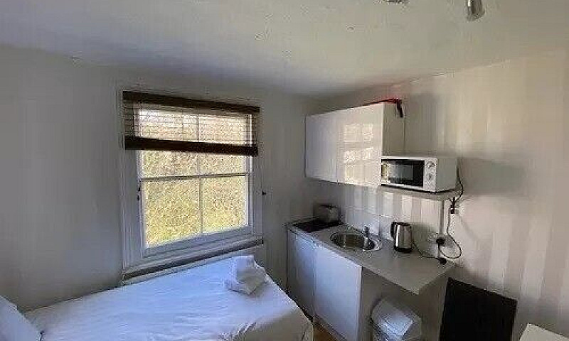 Bedsit To Rent Holla...