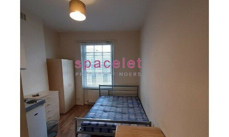 Studio To Rent Grays...