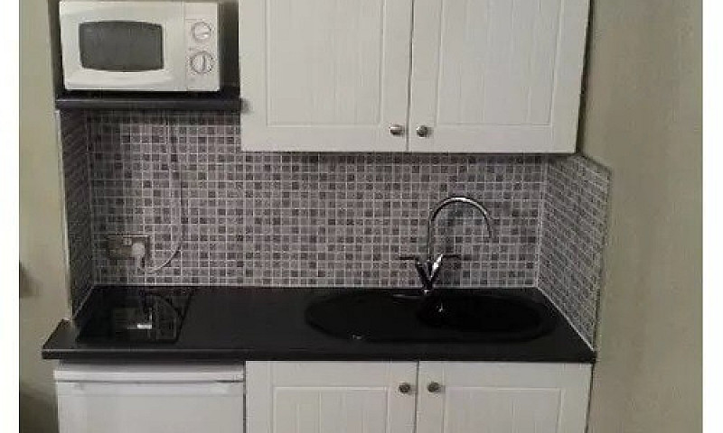 Studio To Rent Hamme...