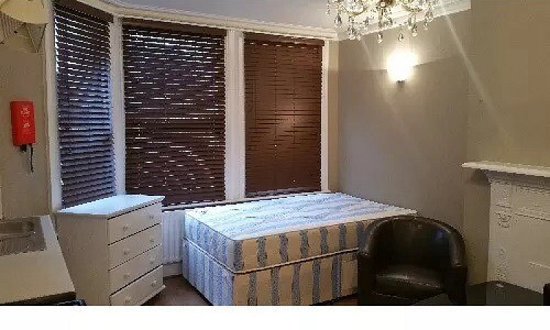 Studio To Rent Glazb...