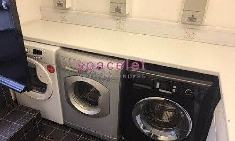 Semi-Studio Flat To ...