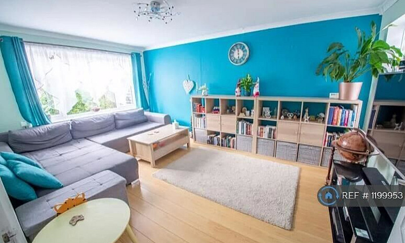 3 Bedroom House In B...